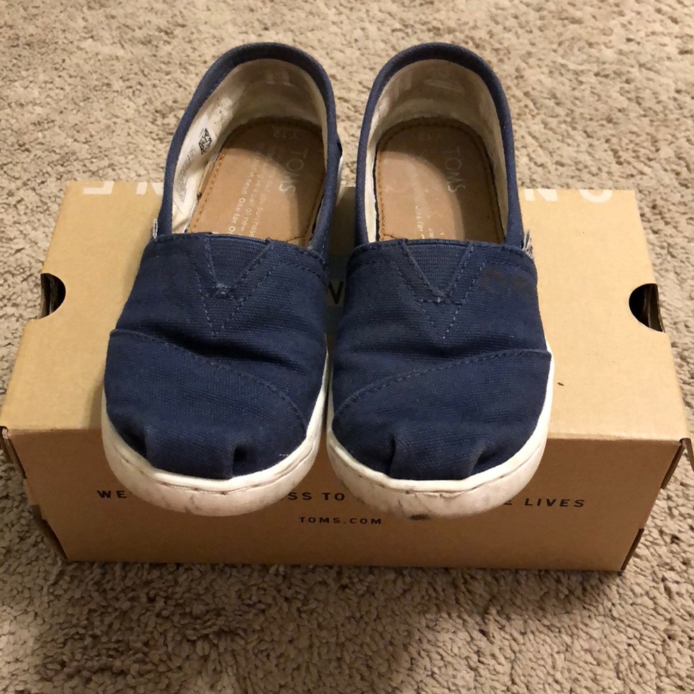 Navy Toms Youth 12